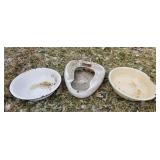 (2) ENAMEL BOWLS & BED PAN