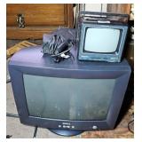 VINTAGE PORTABLE TELEVISION & MONITOR