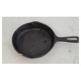 6 1/2 INCH CAST IRON SKILLET
