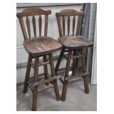 (2) BAR CHAIRS