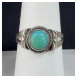 STERLING SILVER RING WITH JEWEL