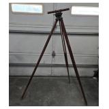 ANTIQUE TRANSIT WITH TRIPOD