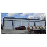 POLE BARN APPROX 85 FOOT X 60 FOOT