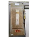 200 AMP ENCLOSED SWITCH