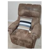 LA Z BOY RECLINER