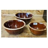 (3) NESTING HULL OVEN PROOF DRIP WARE BOWLS