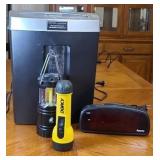 PAPER SHREDDER, FLASHLIGHTS