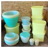 ASSTD VINTAGE TUPPERWARE