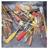 SCREWDRIVERS