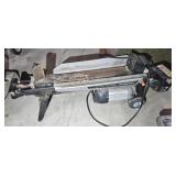 EARTHQUAKE 5 TON ELECTRIC LOG SPLITTER