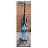 BISSELL VACUUM CLEANER