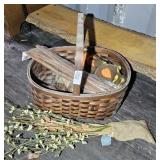 FALL DECOR IN BASKET