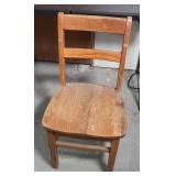 CHILDS SCHOOL WOOD CHAIR