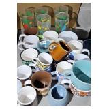 VINTAGE BIRD GLASSES & CUPS