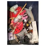TOTE OF KITCHEN UTENSILS
