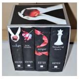 TWILIGHT BOOK SET STEPHENIE MEYER
