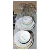 VINTAGE CHINA & GLASSES