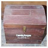 CAPTAIN MORGAN PEACH RUM CHEST