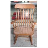 ROCKING CHAIR