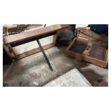 LARGE BIRD FEEDER W/ ROOFTOP