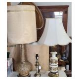 VINTAGE CERAMIC LAMPS & BRASS LAMPS