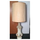 MID CENTURY TABLE LAMP