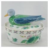 DUCK COVERED CASSEROLE DISH