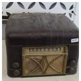 ADMIRAL TUBE RADIO & RECORD PLAYER