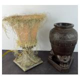 VANITY LAMP & VASE
