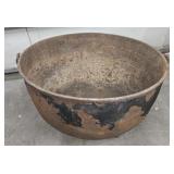 CAST IRON POT