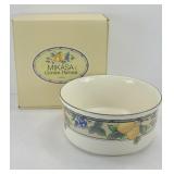 MIKASA GARDEN HARVEST 8 INCH SOUFFLE