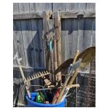 LONG HANDLE TOOLS W/ TRASH CAN