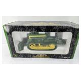 ERTL JOHN DEERE 420 CRAWLER 1:16