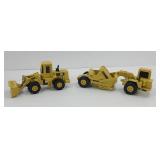 (2) ERTL CAT CONSTRUCTION TOYS