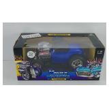 MUSCLE MACHINES 32 ROADSTER 1:18