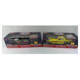 (2) NHRA DRAGSTERS FUNNY CAR 1:24