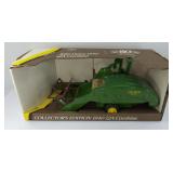 JOHN DEERE 1940 12A COMBINE 1:16