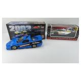 (2) DIECAST CARS 1:24