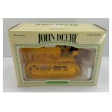 ERTL JOHN DEERE 430 CRAWLER 1:16