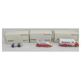 HOT WHEELS MOBILOIL VAN & DELIVERY TRUCK