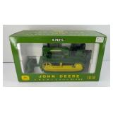 ERTL JOHN DEERE 1010 CRAWLER TOY SHOW 1:16