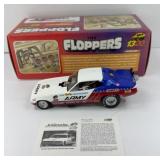 THE FLOPPERS SNAKE FUNNY CAR TT1204 1:24