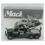 MACK L MODEL DIECAST TOW TRUCK 1:34