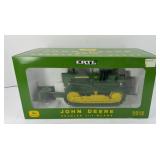 ERTL JOHN DEERE 20010 CRAWLER 2003 FARM SHOW  1:16