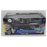 MUSCLE MACHINES 57 CHEVY 1:18