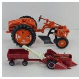 ALLIS CHALMERS G TRACTOR, IH 560 CORN PICKER