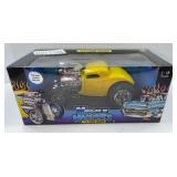 MUSCLE MACHINES 33 FORD COUPE 1:18