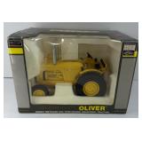 OLIVER TWIN ENGINE 880 TRACTOR 1:16