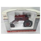 SPECCAST FARMALL 400 DIECAST TRACTOR 1:16