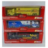 (3)1993 RACING CHAMPIONS SEMIS WITH TRAILERS 1:87